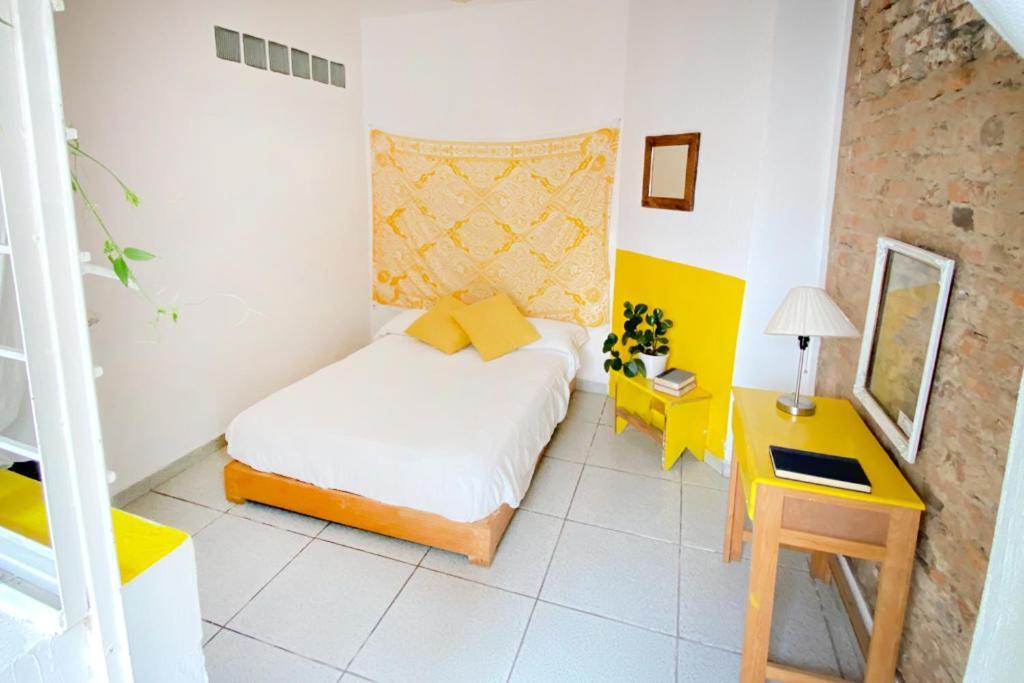 Casa Canario Hostel Guadalajara Ngoại thất bức ảnh