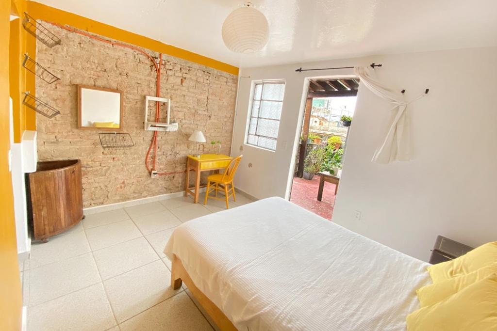 Casa Canario Hostel Guadalajara Ngoại thất bức ảnh