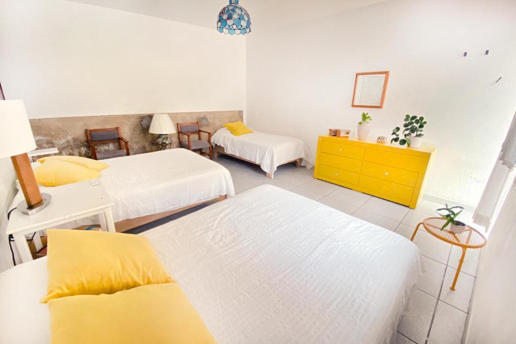 Casa Canario Hostel Guadalajara Ngoại thất bức ảnh