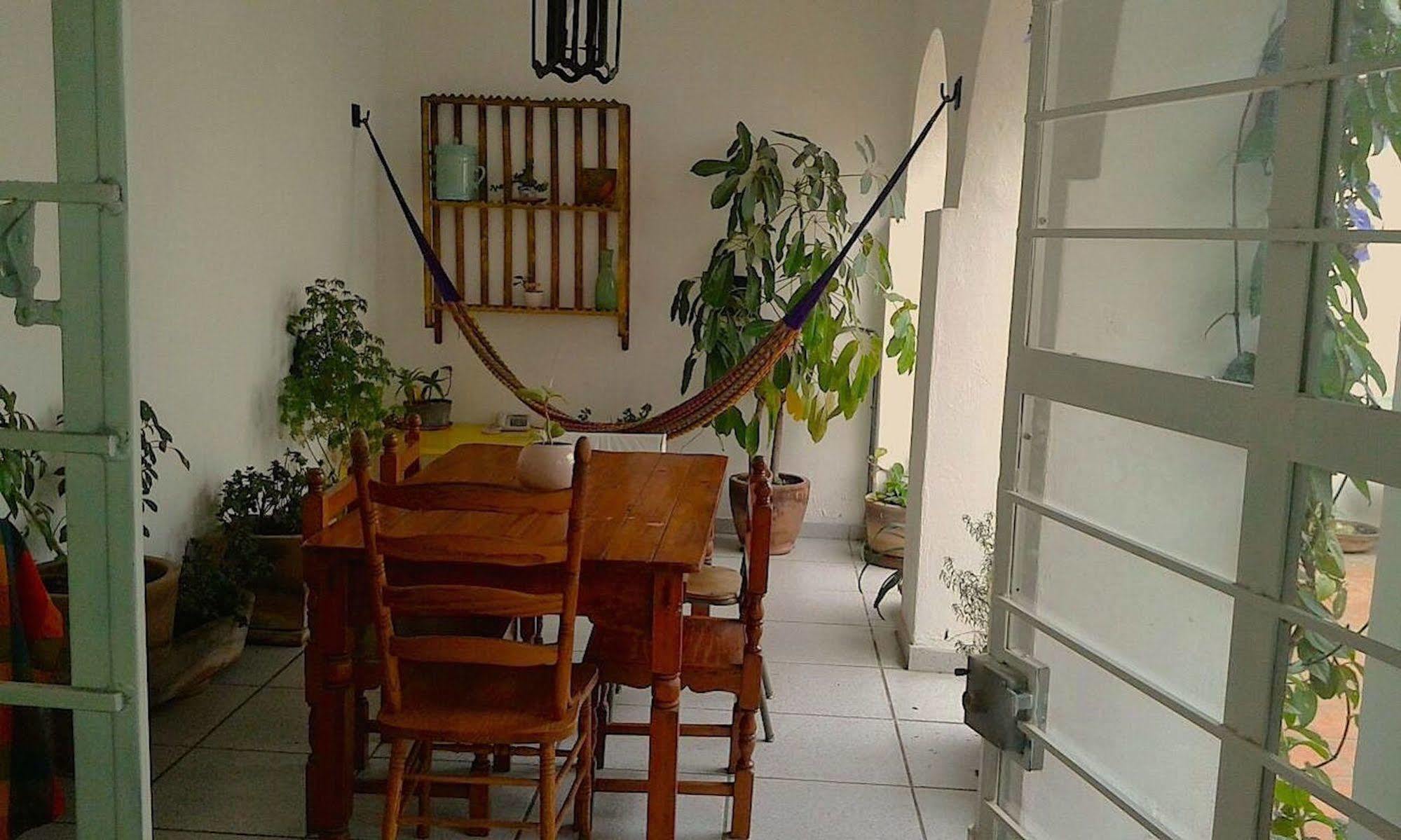 Casa Canario Hostel Guadalajara Ngoại thất bức ảnh